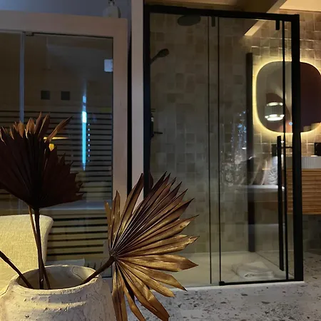 Lejlighed Strasbourg, Ibiza, Balneo & Sauna *