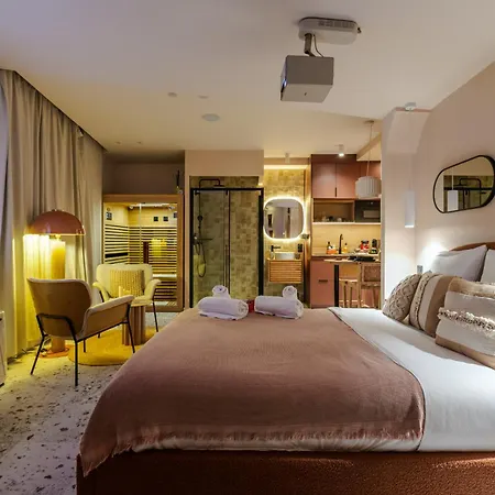 Strasbourg, Ibiza, Balneo & Sauna * Strasbourg