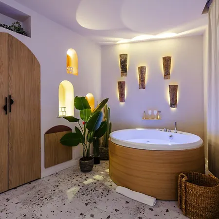 Lejlighed Strasbourg, Ibiza, Balneo & Sauna *