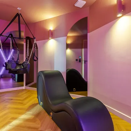 Strasbourg, Ibiza, Balneo & Sauna *